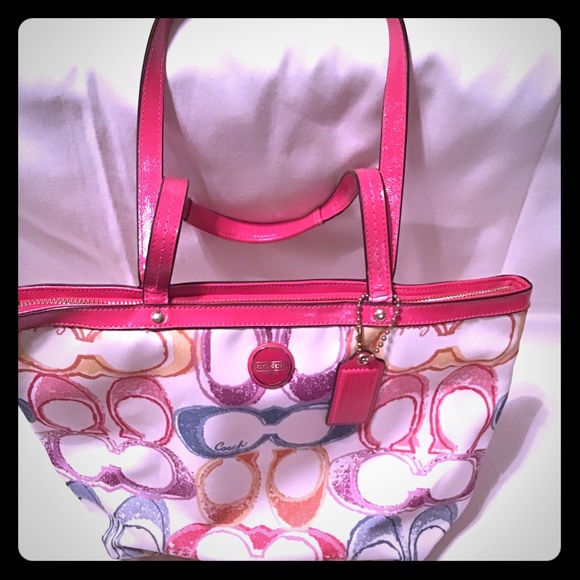 Coach Handbags - Coach handbag